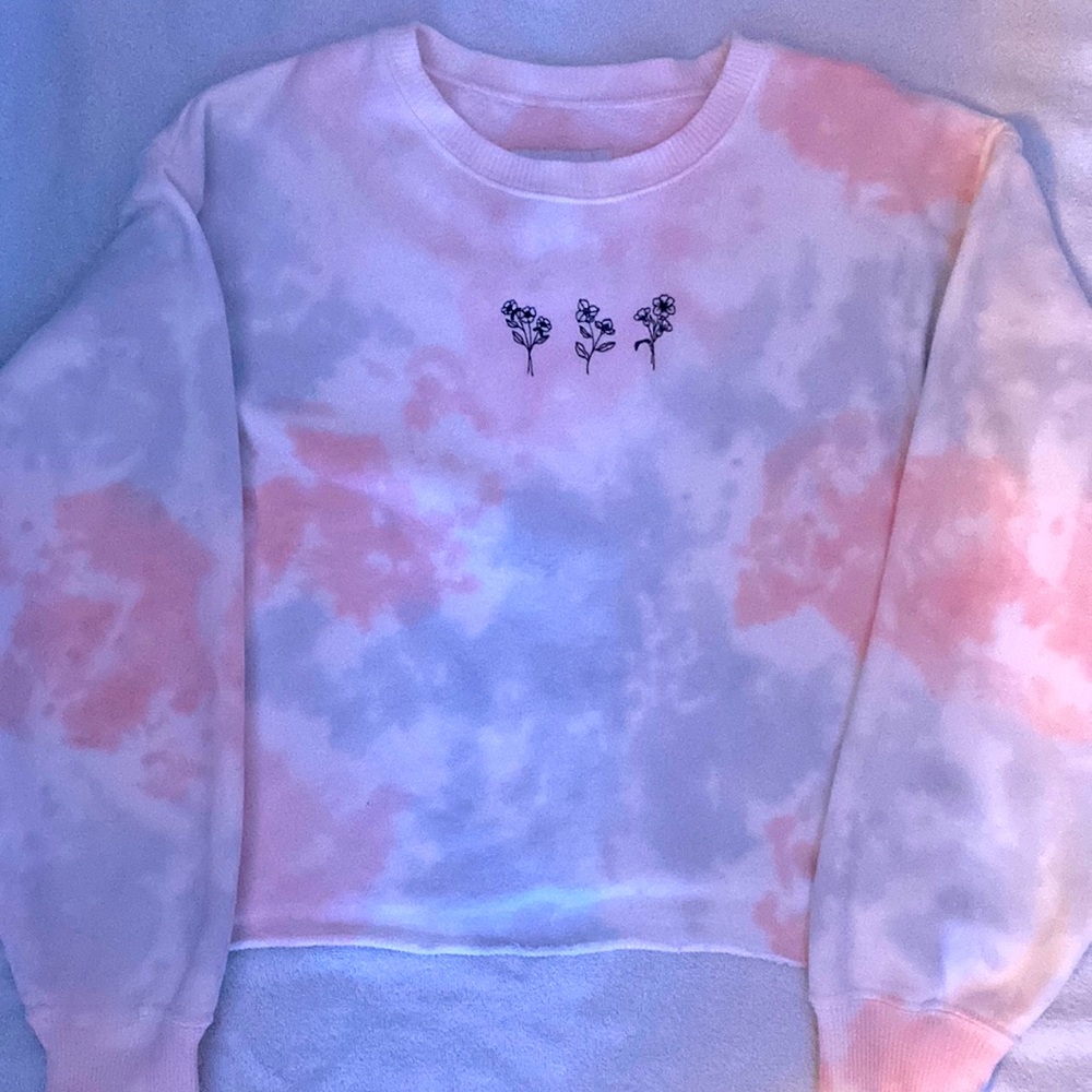 Holister flower sweater